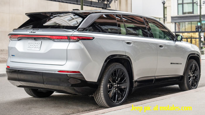 Launch Edition: 2025 Jeep Wagoneer S battery-electric SUV