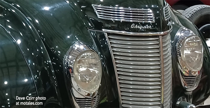 Chrysler Imperial detail