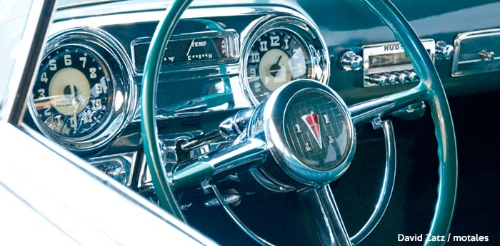 1953 Hudson Hornet dashboard