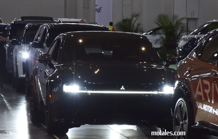 Dodge Charger in darkness