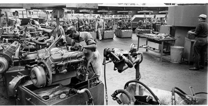 V8 merry go round at Chrysler plant