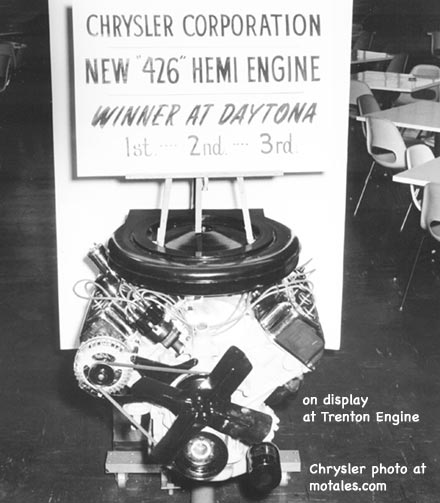 426 Hemi V8 engine Daytona