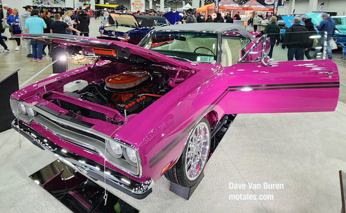 Modded Plymouth GTX lux muscle car