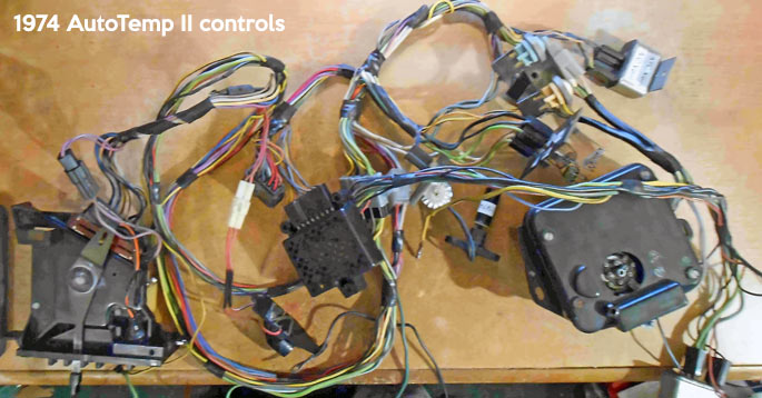 1974 AutoTemp II controls